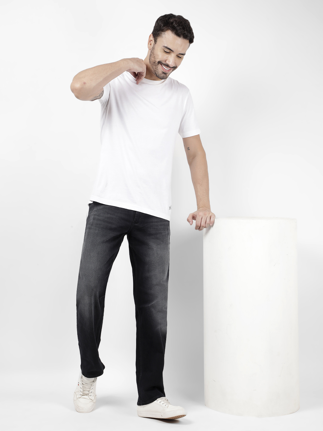 Numero Uno Men Solid Black Jeans